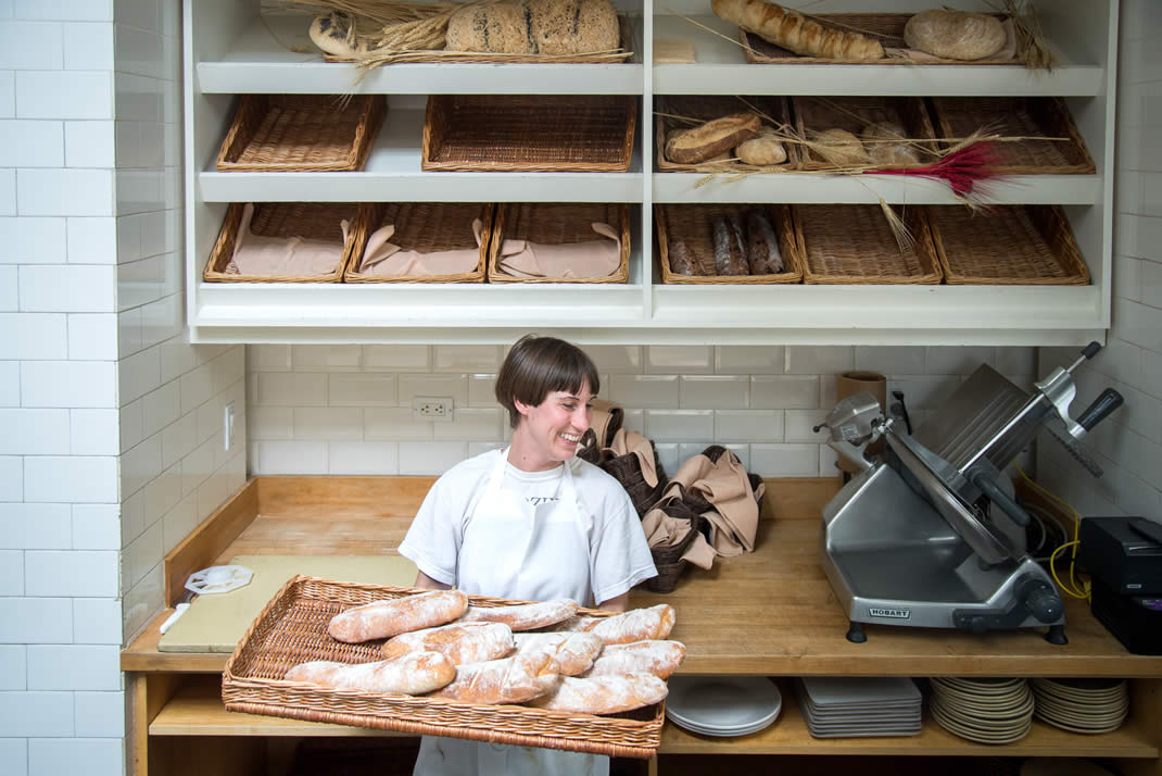 Italian baker at Farina